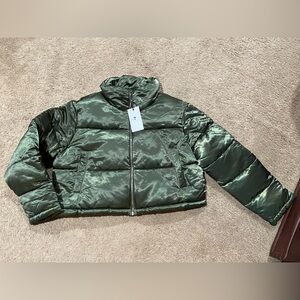 7 For All Mankind Crop Puffer Coat Women’s Size L Full Zip Lined Soft Green New